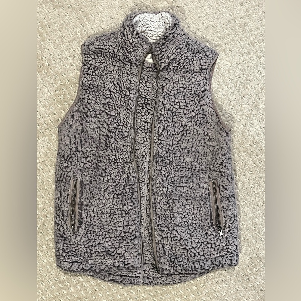 Thread & Supply Sherpa Vest